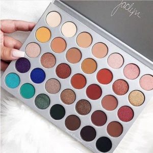 Jaclyn Hill eyeshadow